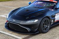 2022-aston-martin-vantage-amr-gt4