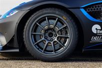 2022-aston-martin-vantage-amr-gt4