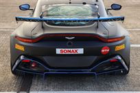 2022-aston-martin-vantage-amr-gt4