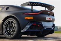 2022-aston-martin-vantage-amr-gt4