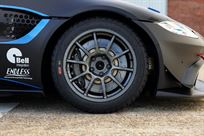 2022-aston-martin-vantage-amr-gt4