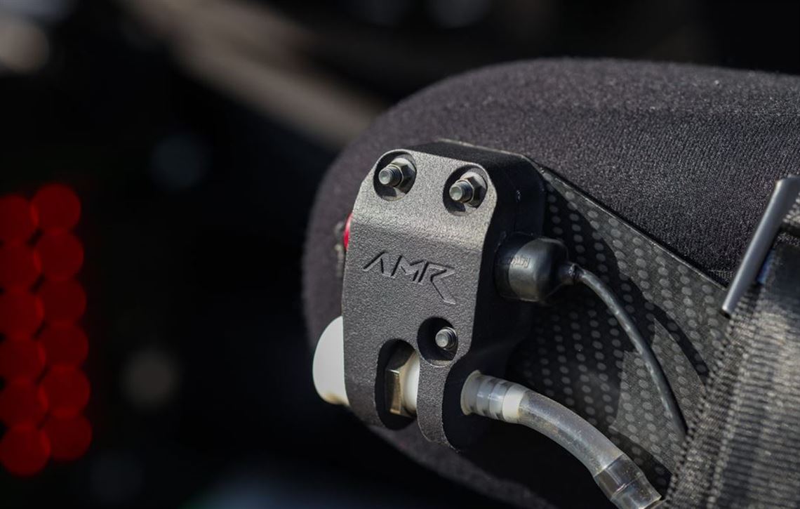 2021-aston-martin-vantage-amr-gt4