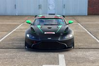 2021-aston-martin-vantage-amr-gt4
