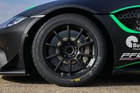 2021-aston-martin-vantage-amr-gt4