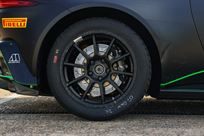 2021-aston-martin-vantage-amr-gt4