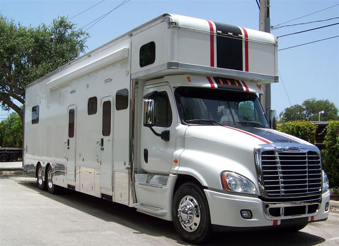 haulmark-two-car-motor-garage-2014-freigthlin