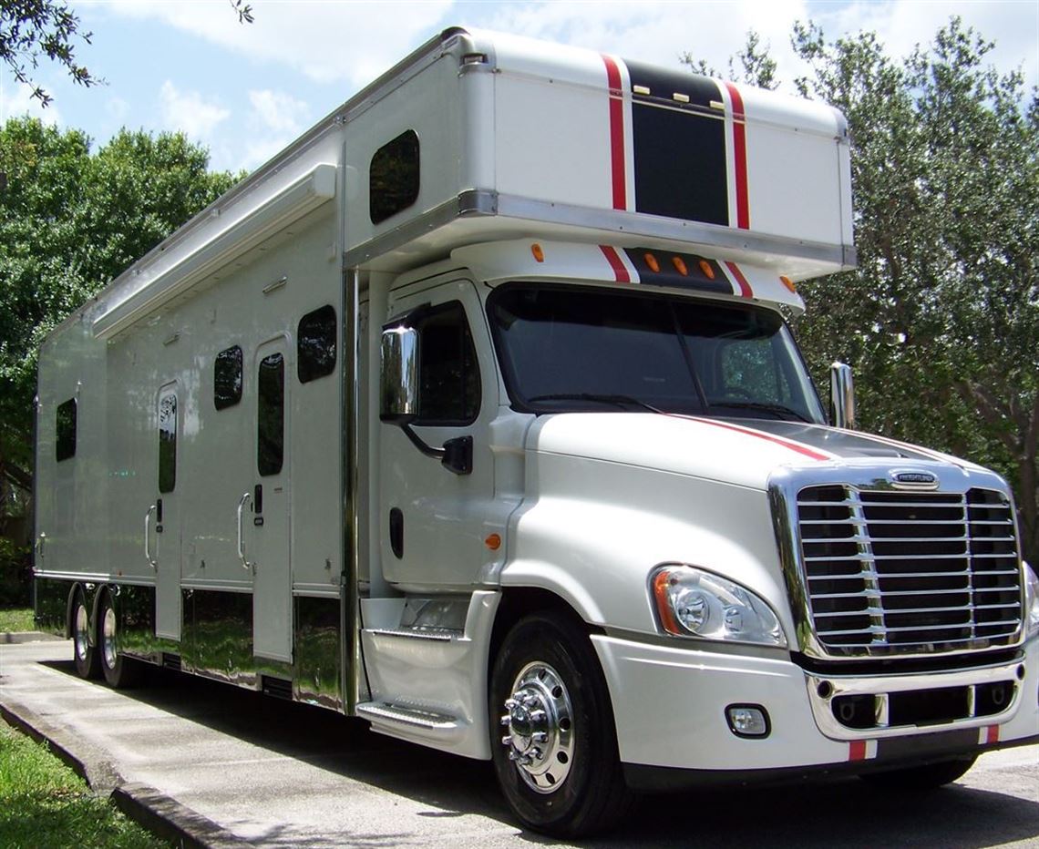 haulmark-two-car-motor-garage-2014-freigthlin