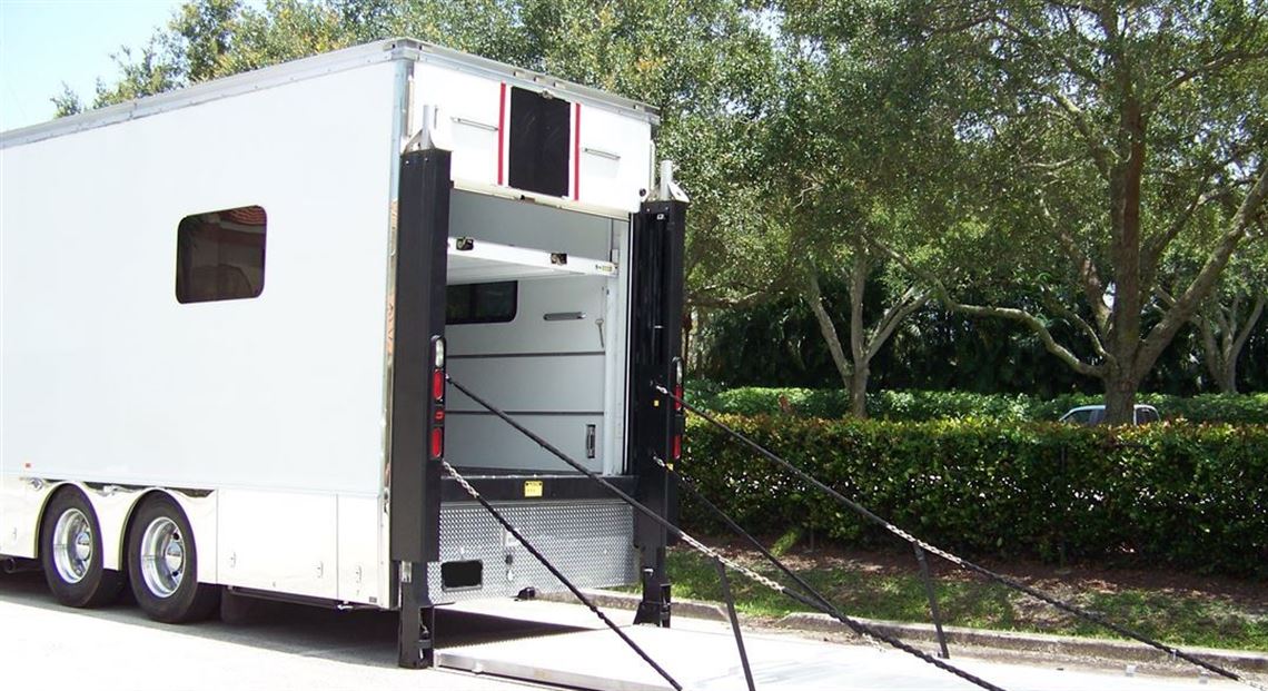 haulmark-two-car-motor-garage-2014-freigthlin