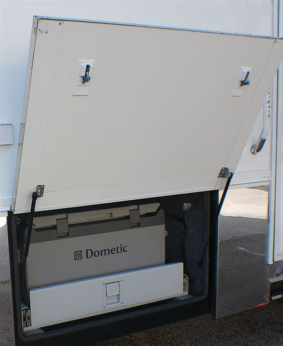 haulmark-two-car-motor-garage-2014-freigthlin