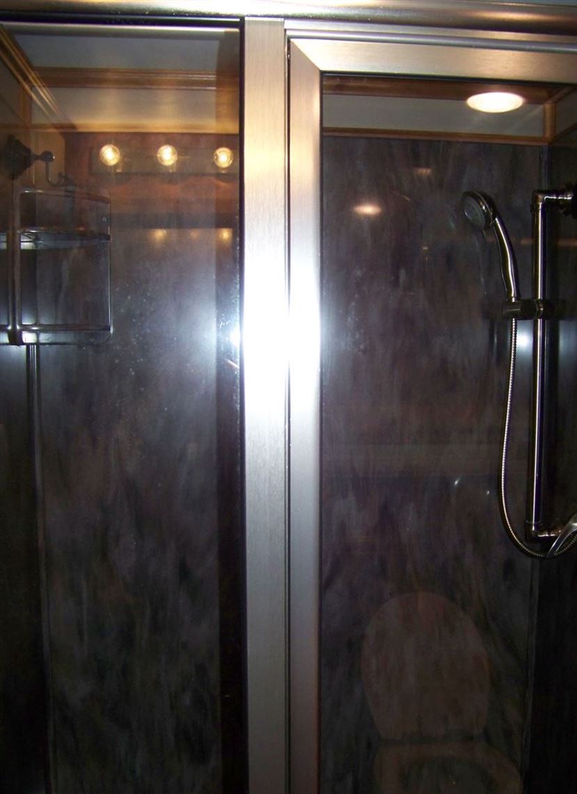 haulmark-two-car-motor-garage-2014-freigthlin