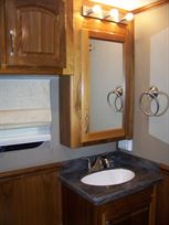 haulmark-two-car-motor-garage-2014-freigthlin