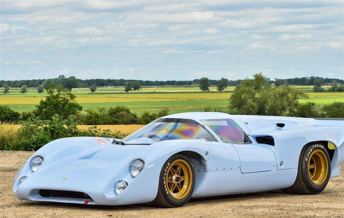 lola-t70-mk3b