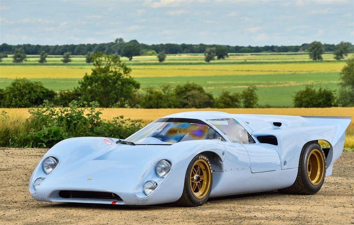 lola-t70-mk3b