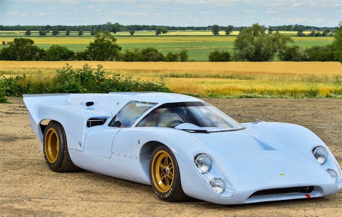 lola-t70-mk3b