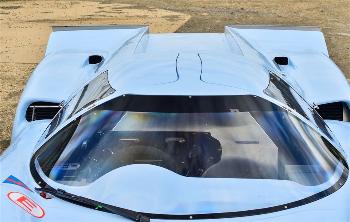 lola-t70-mk3b