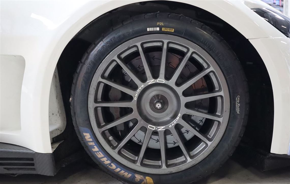 2013-maserati-granturismo-mc-gt3