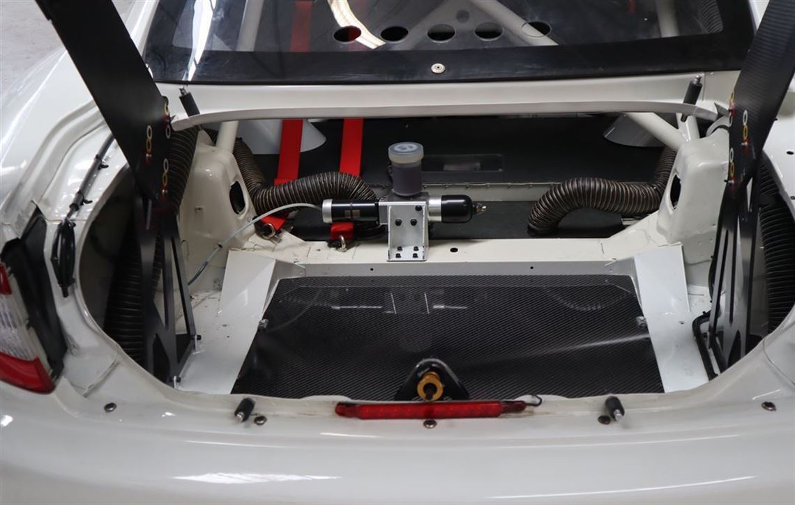 2013-maserati-granturismo-mc-gt3