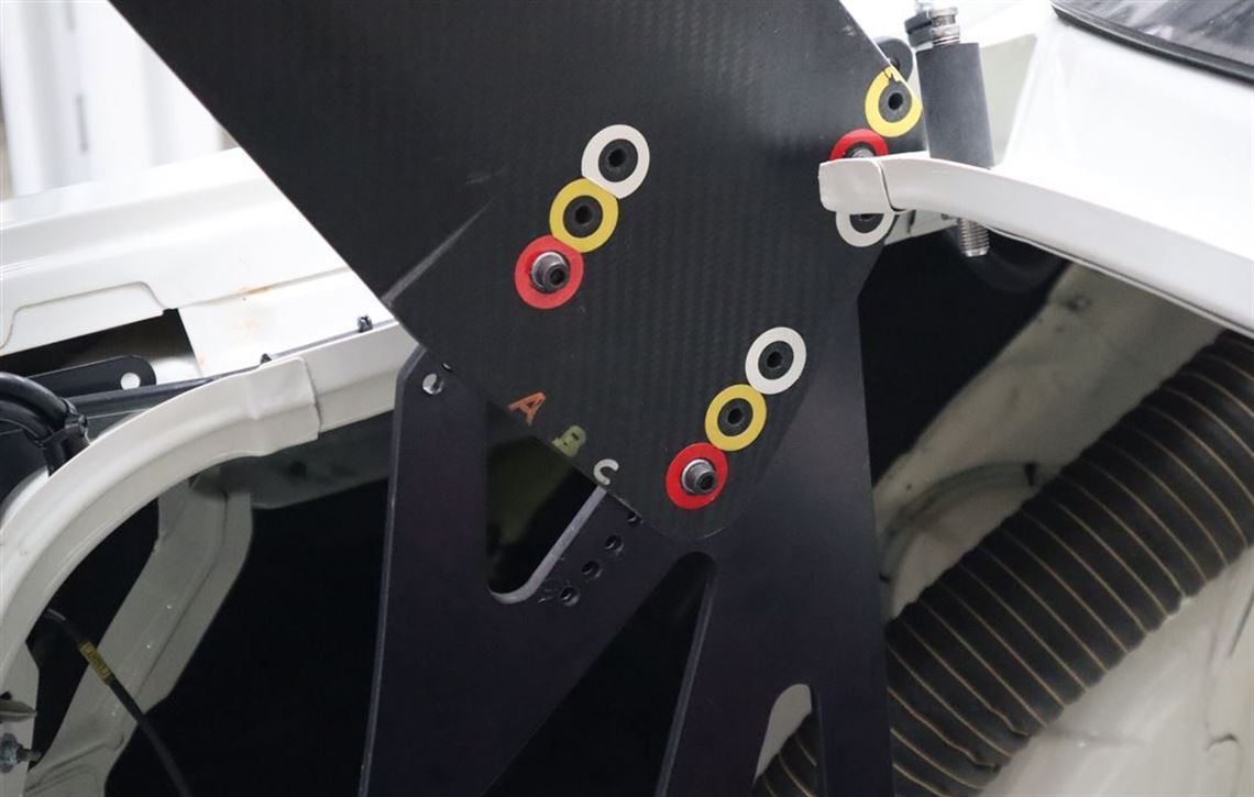 2013-maserati-granturismo-mc-gt3