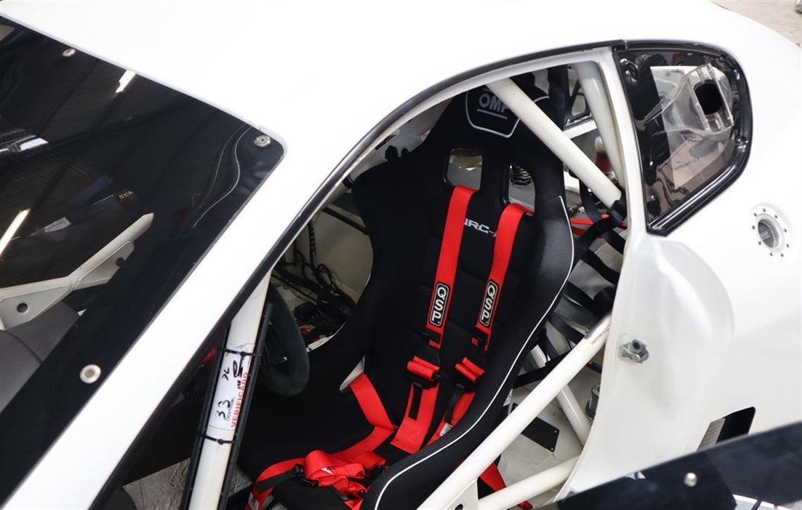 2013-maserati-granturismo-mc-gt3