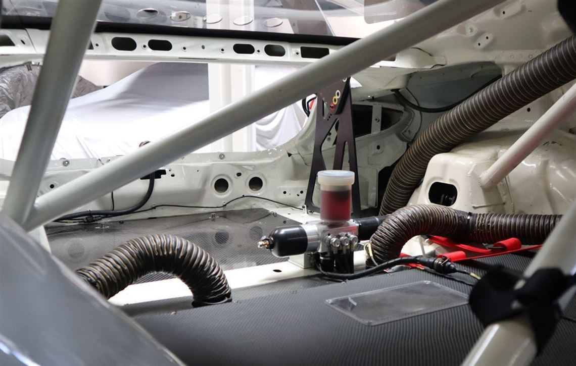 2013-maserati-granturismo-mc-gt3