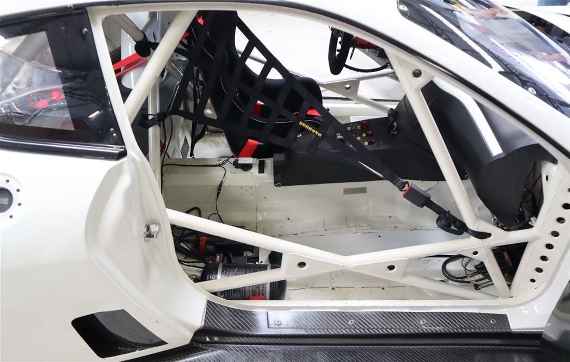 2013-maserati-granturismo-mc-gt3