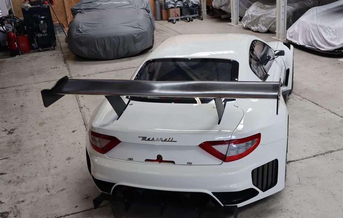 2013-maserati-granturismo-mc-gt3