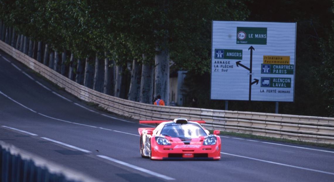 1997-mclaren-f1-gtr