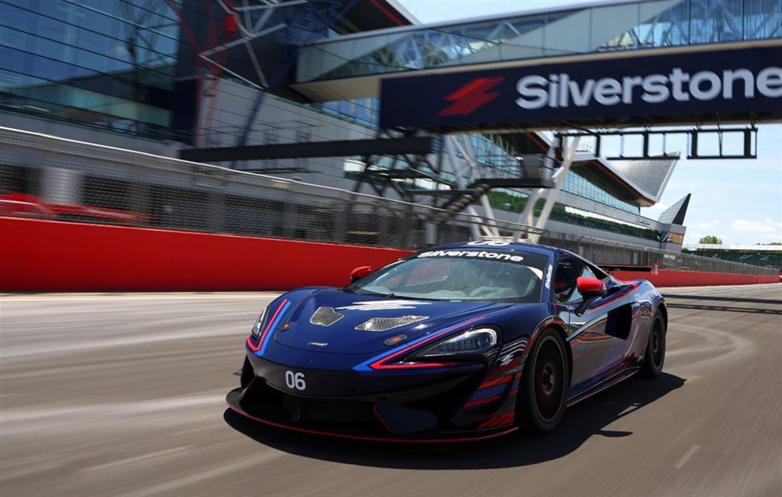 2017-mclaren-570-gt4---charity-auction